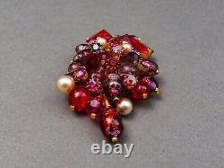 Kramer Austria Vintage Gold Tone Red Purple Gripoix Glass Faux Pearl Brooch Pin