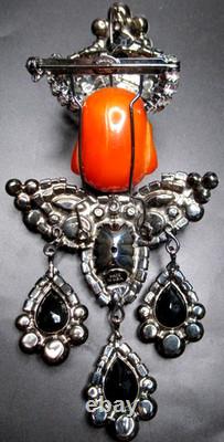 LAWRENCE VRBA HUGE Maharaja Sultan Figural Rhinestone Vintage Pin Brooch