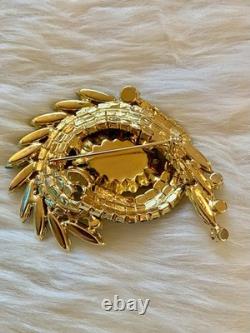 Large Vintage Juliana D&E Ice Capri Blue Aurora Borealis Open Dog Tooth Brooch