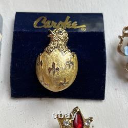 Lot 16 Vintage Brooches 1928 Carolee AK Austria Coro Germany Dorlan Czech Avon
