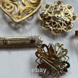 Lot 16 Vintage Brooches 1928 Carolee AK Austria Coro Germany Dorlan Czech Avon