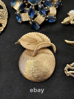 Lot 19 Vintage Designer Brooches W Germany Emmons BSK Crystal Julianna AK Avon