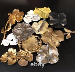 Lot of 12 Vintage Flower Pins Brooches Pansy Pansies