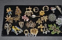 Lot of 25 Vintage Jewelry Brooches Most Signed Cerrito Krement And More