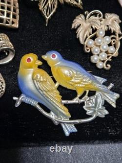 Lot of 25 Vintage Jewelry Brooches Most Signed Cerrito Krement And More