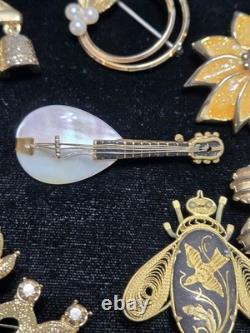 Lot of 25 Vintage Jewelry Brooches Most Signed Cerrito Krement And More