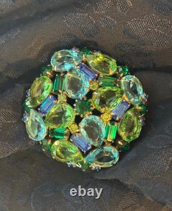 Magnificent Vintage Castlecliff Brooch, Teal, Peridot, Green, Aqua Rhinestones