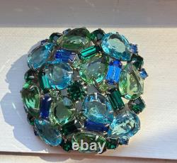 Magnificent Vintage Castlecliff Brooch, Teal, Peridot, Green, Aqua Rhinestones