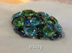 Magnificent Vintage Castlecliff Brooch, Teal, Peridot, Green, Aqua Rhinestones