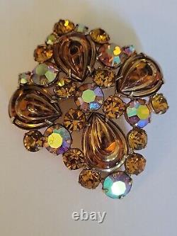 Molded Yellow Amber Color Glass & Rhinestone Vintage Large Brooch Pin Juliana