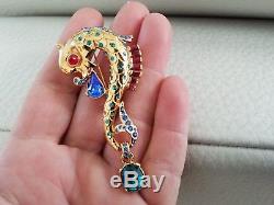 RARE! VINTAGE Signed TRIFARI JEWELED SEAHORSE BROOCH Blowing Bubbles 1996
