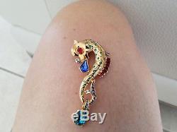 RARE! VINTAGE Signed TRIFARI JEWELED SEAHORSE BROOCH Blowing Bubbles 1996