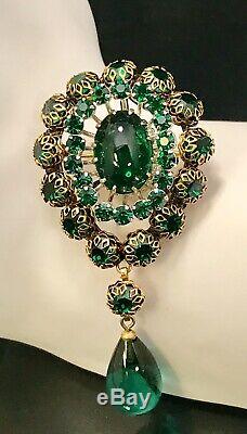 RAREAMAZING Vintage Schreiner Emerald Green Cabochon Rhinestone Dangle Brooch