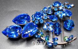 ROGER JEAN PIERRE Depose Electric Blue Glass Rhinestone Crystal Vintage Fur Clip