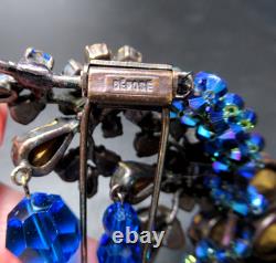 ROGER JEAN PIERRE Depose Electric Blue Glass Rhinestone Crystal Vintage Fur Clip