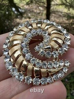 Rare Vintage Crown Trifari Alfred Philippe Rhinestone Gold-tone Swirl Pin Brooch