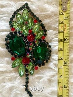 Rare Vintage Juliana D&E Christmas Floral Red & Green Rhinestone Brooch Pin