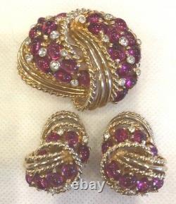 Rare Vintage Signed Boucher Cabochon Brooch Pin And Earrings Set