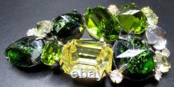 SCHREINER Gorgeous Green Inverted Rhinestone Signed Vintage Pin Brooch