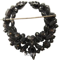 SCHREINER Signed Black Rhinestone Wreath Vintage Pin Brooch