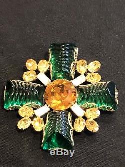 Schreiner Signed Vintage Clear And Emerald Amer Maltese Cross Rhinestone Brooch