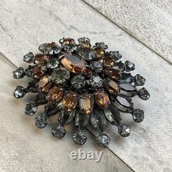 Schreiner Vintage Layered Smokey Gray Topaz Rhinestone Dome Brooch Pin READ