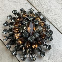 Schreiner Vintage Layered Smokey Gray Topaz Rhinestone Dome Brooch Pin READ