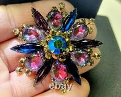 Stunning Vtg 1960s CELEBRITY Rhinestone Brooch & Clip-on Earring Set- Rare Find