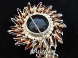 Stunning Vtg Juliana Gold tone Orange AB Rhinestone Stem Flower Brooch