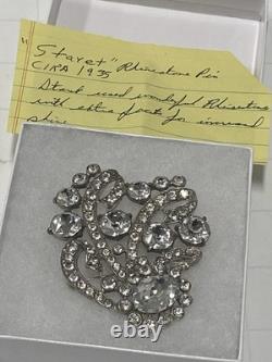 Stunning vintage Circa 1935 Staret rhinestone Brooch