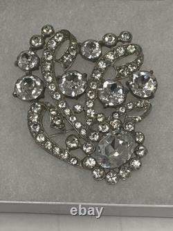 Stunning vintage Circa 1935 Staret rhinestone Brooch