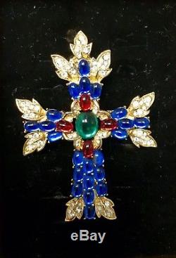 TRIFARI Vintage Maltese Cross Brooch Pin Pendant Glass Stones Rhinestones NEW