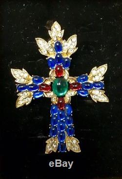TRIFARI Vintage Maltese Cross Brooch Pin Pendant Glass Stones Rhinestones NEW