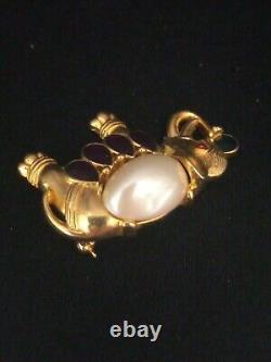 Trifari Vintage Gold Tone Pearl Enamel Rhinestone Mogul Elephant Brooch