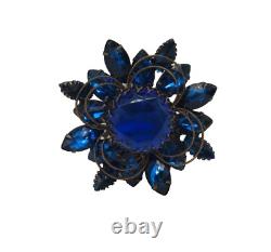 Uh2079 Vintage unsigned Blue Navette wire accent floral brooch