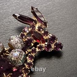 Unsigned Juliana D&E Purple Rhinestone Figural Brooch Art Glass Vintage