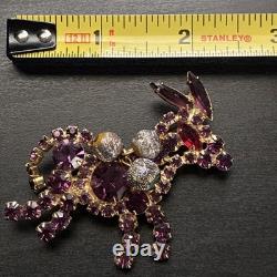Unsigned Juliana D&E Purple Rhinestone Figural Brooch Art Glass Vintage
