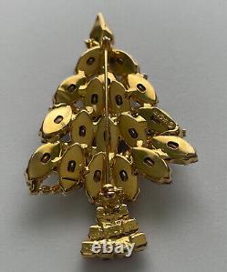 VINTAGE CHRISTMAS TREE PIN BROOCH VASARI RHINESTONE GARLAND GOLD SIGNED RARE 80s