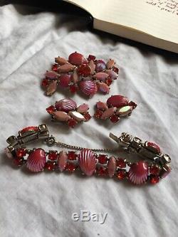 VINTAGE SCHIAPARELLI SIGNED Rhinestone Parure Brooch, Earrings, Necklace set