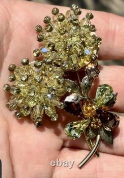VINTAGE VENDOME Amber RHINESTONE FLOWER PIN Chunky  Rare Dangle & Set (Large)