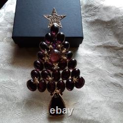 VINTAGE XLARGE AMETHYST RHINESTONE CHRISTMAS TREE BROOCH with3-D STARS