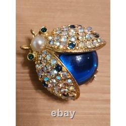 VTG HATTIE CARNEGIE Ladybug Brooch Pin Rhinestone Faux Pearl Blue Cabochon