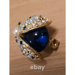 VTG HATTIE CARNEGIE Ladybug Brooch Pin Rhinestone Faux Pearl Blue Cabochon