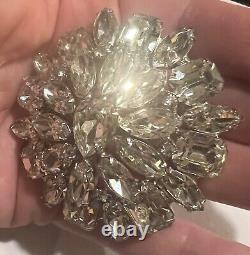 VTG Kramer Signed silver tone CLEAR & SPARKLY Broochlg appx 3x3 Offers Welcome