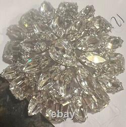 VTG Kramer Signed silver tone CLEAR & SPARKLY Broochlg appx 3x3 Offers Welcome