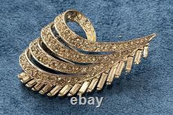 VTG Marcel Boucher Art Deco Style Swirl Wing Rhinestone 2.25 Brooch 6868 DS63