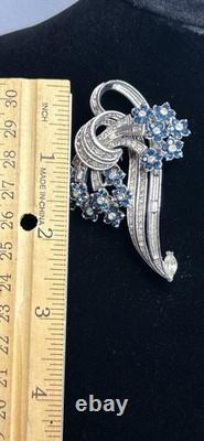 VTG, Pennino Brooch, Blue Faceted Stones withRhinestones. Signed