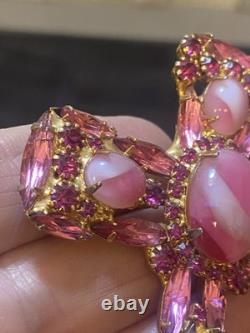 VTg Alice Caviness Pink White Swirl Rhinestone Cross Brooch Pin Pendant 4T