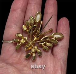 Verified Schreiner White Milk Glass Butterfly Trembler Brooch Unsigned Vintage
