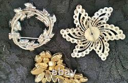 VinTaGe Rhinestone Brooch Lot one Signed Weiss